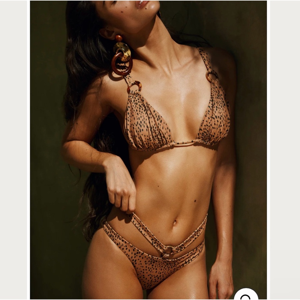 SAME swim hunter bikini top and bottom - NEVER WORN